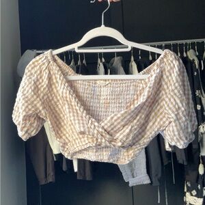 Sim and Sam Plaid cream Puff Sleeve Crop Top - size medium
